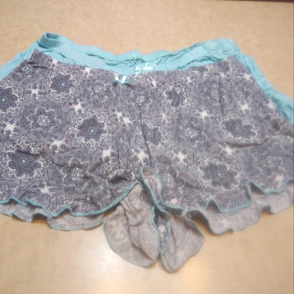 Marilyn Monroe Intimates & Sleepwear Ladies Sleep Shorts By Marilyn Monroe 2 Pack Large